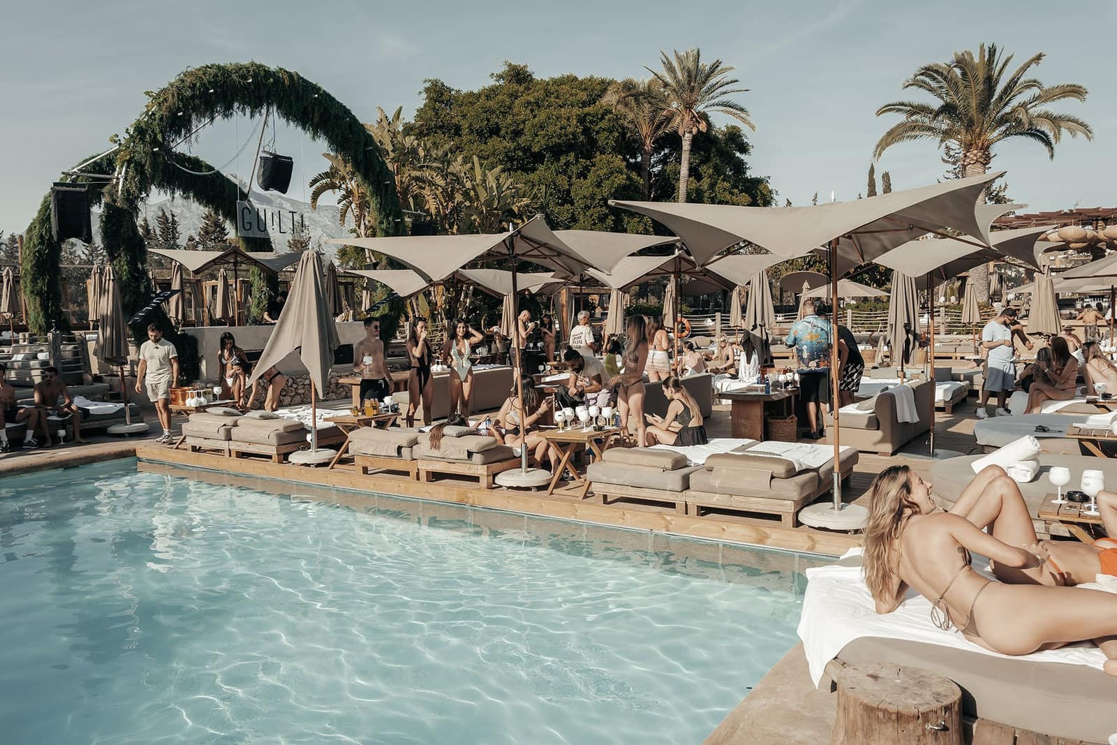 Naô Pool Club — photo 3